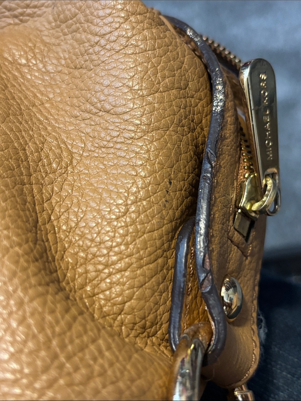 Michael Kors Tan Leather Shoulder Bag with Gold MK Medallion - Picture 10 of 15